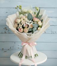 Букет цветов из:  Розы и Лизиантусы в Подлесном