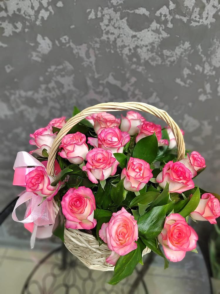 Цветочная композиция из Розы в корзине в Подлесном