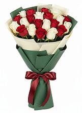 Букет Микс из красных и белых роз #REPLACE_PRED# Подлесном