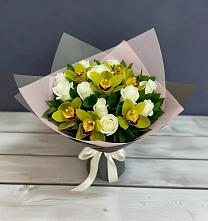 Букет цветов из:  Орхидеи и Розы в Подлесном