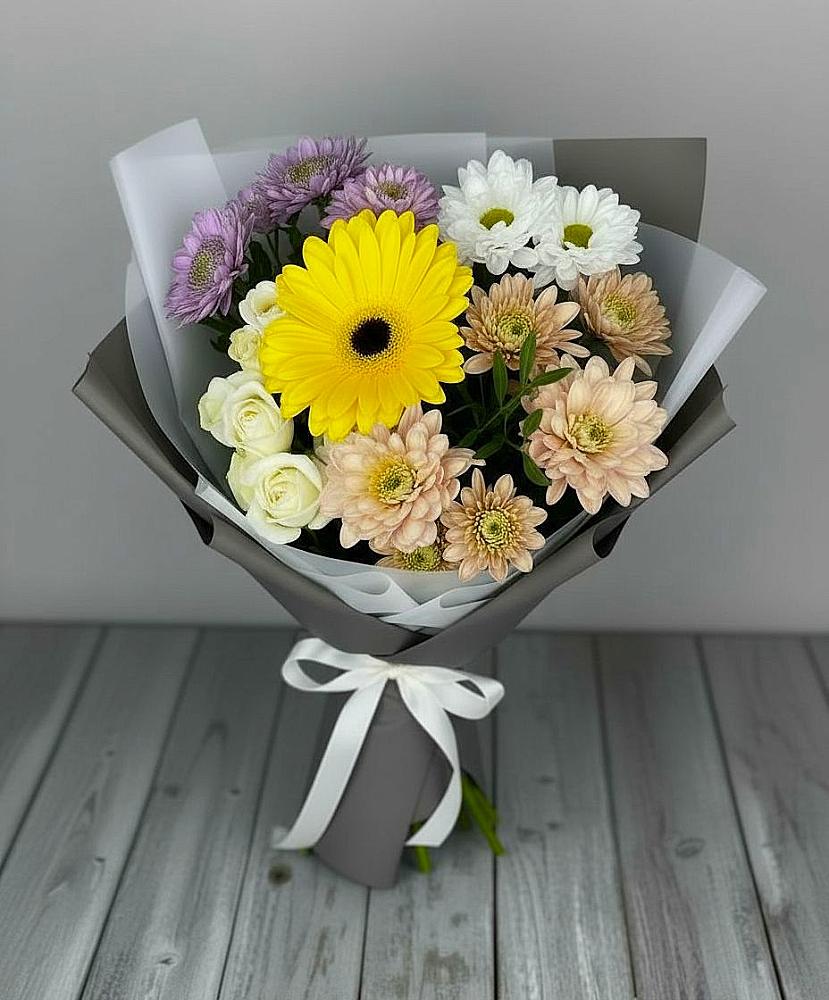 Букет цветов из: Розы, Герберы и Хризантемы в Подлесном